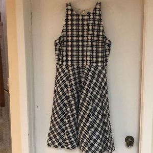 ANN Taylor gently used dress. Perfect for Spring